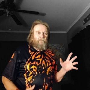 Meet your Posher, Gary